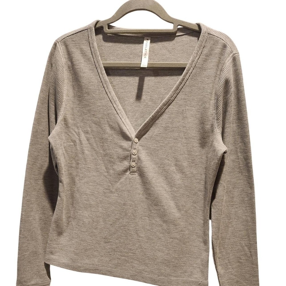 Fabletics Waffle Knit Thermal Henley Shirt Gray L Athleisure Casual Loungewear
